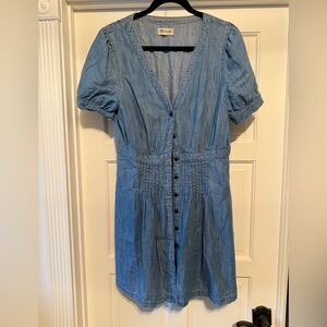 Madewell Blue Denim pintuck dress chambray size 12 women’s